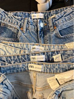 Zara jeans size 4 women