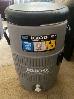 Vertical Cooler with handlers/ Hielera Vertical con asas