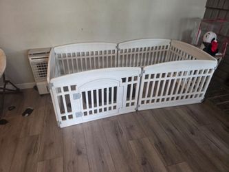 Play pen for dogs