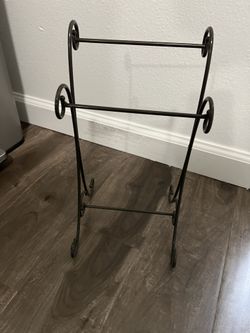 Princess House Hand Towel Holder