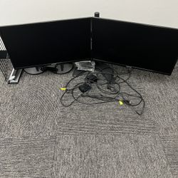 Duel Monitors With Stand - Samsung 