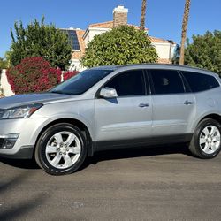 2016 Chevrolet Traverse LT 