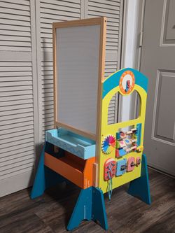 B. Toys School Play Set