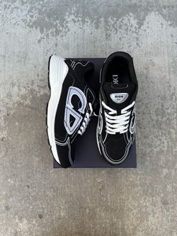 Dior B30 (Size 10)