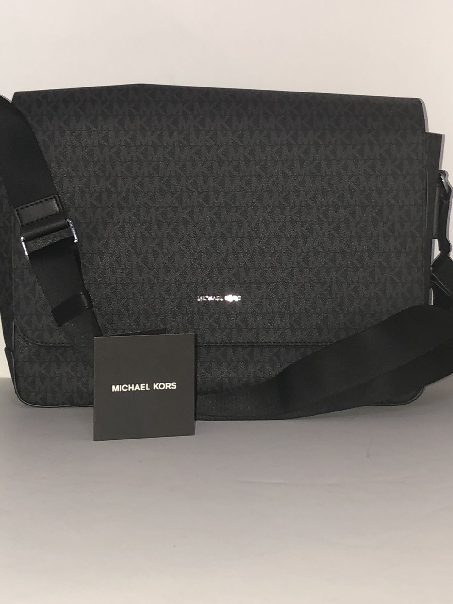 Michael Kors Messenger/Laptop Bag