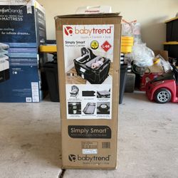 Bassinet/Changing Table