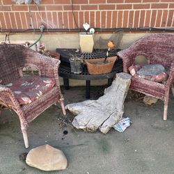 Two wicker chairs 