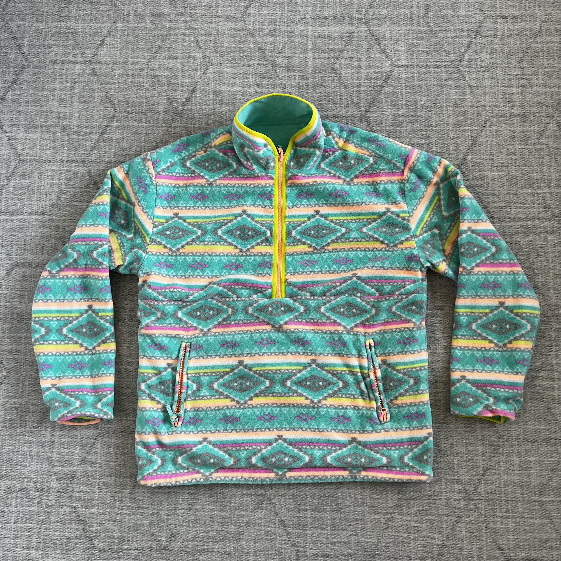 Chubbs Chubbies Men’s Blue/Pink Reversible Windbreaker/Fleece Half Zip Pullover