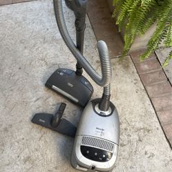 Miele Canister Vacuum 