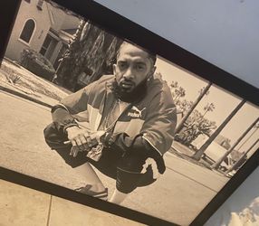 NIPSEY HUSSLE PICTURE FRAME 