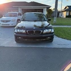 2001 BMW 325i