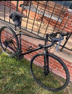 56cm Specialized Gravel Bike