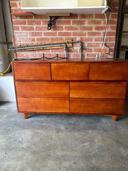 7 drawer “Blotout” dresser.  New.  Just assembled by Angie