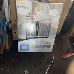 Big Door Way Gate And Baby Size Regalo Baby Gate Different Brands