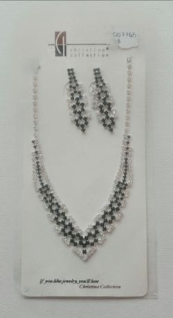Cristina Collection Costume Jewelry Set Black White Rhinestone Necklace Earrings