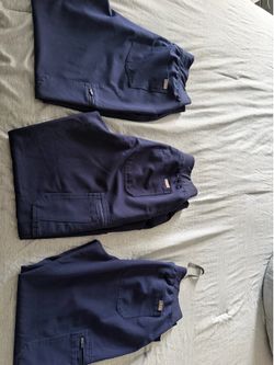 Figs Used Navy Scrubs size L