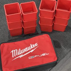 Milwaukee Bag And 12 Bins