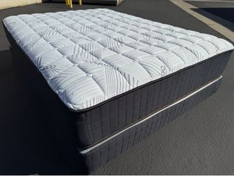 Queen Royal Bamboo Supreme Mattress!