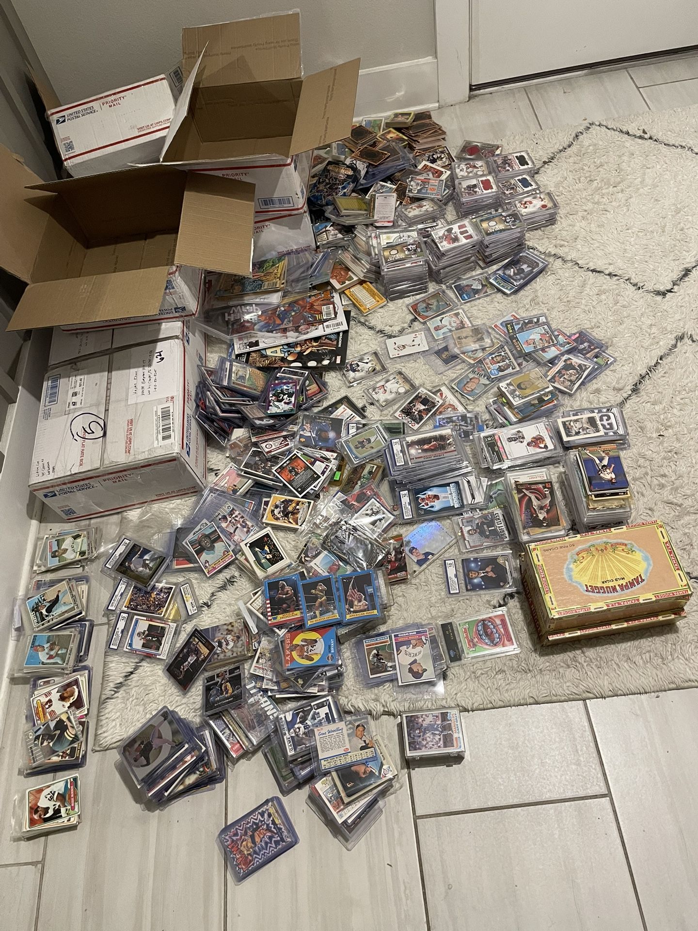 Massive Sports Card Collection Comics/Graded/stars/relics/vintage