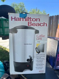 Hamilton Beach 42 Cup Coffee Urn  café Hamilton Beach modelo 40515 con capacidad para 45 tazas.