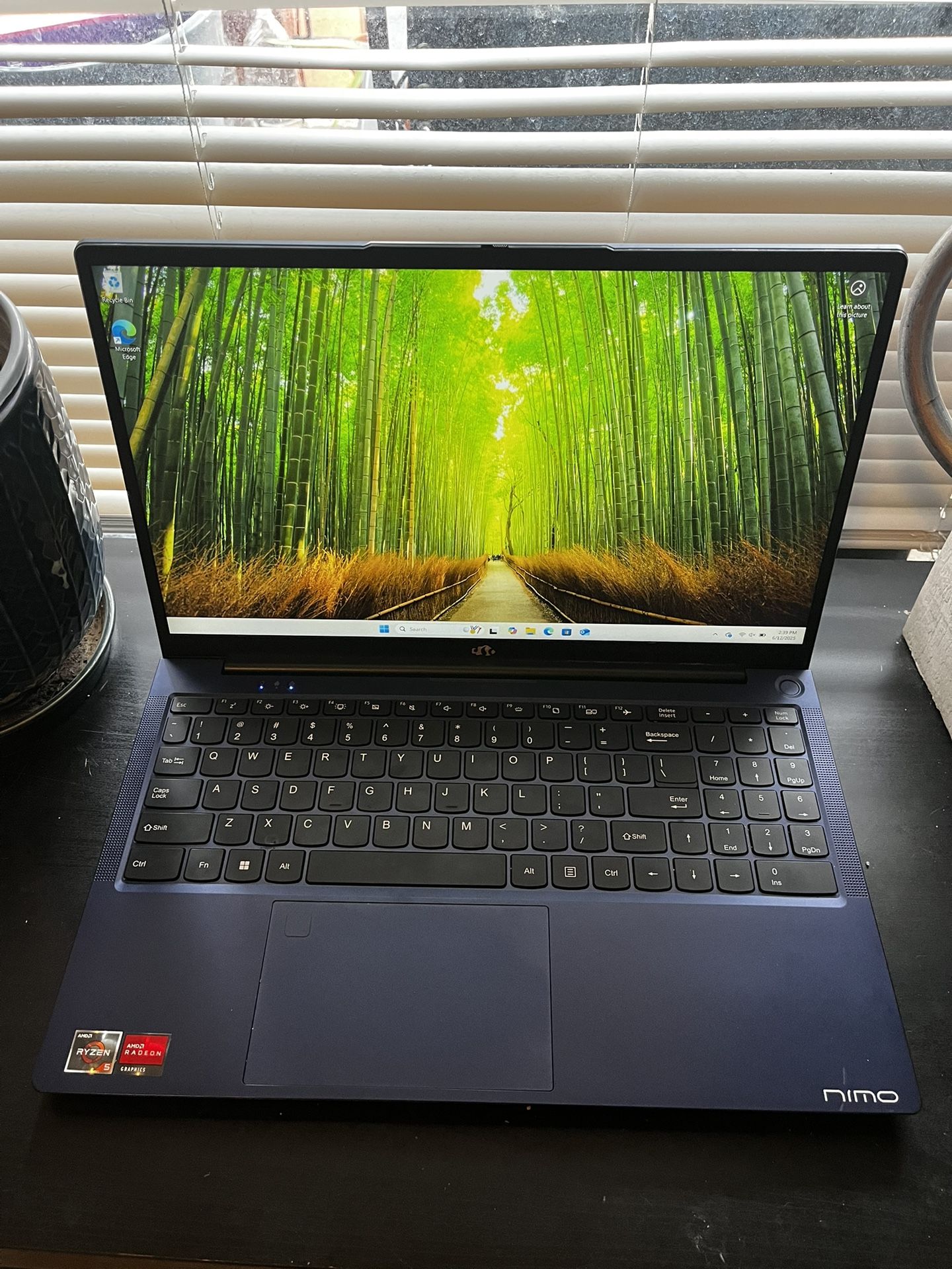 Nimo 15.6 Windows 11 Laptop AMD Ryzen 5 3500U 32GB RAM 1TB SSD