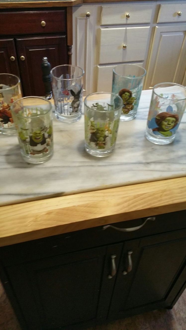 Sher the third glasses