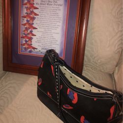 Red Hat Ladies Purse And Picture “ When My Friends And I Are Old” Promise