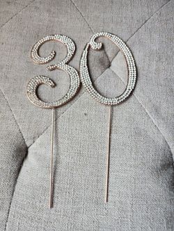 #30 Metal  Cake Topper 
