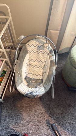 Baby bouncer