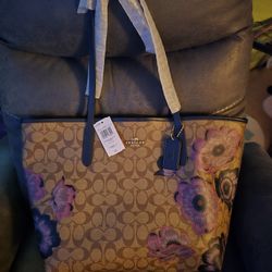 Coach Shoulder Bag NWT