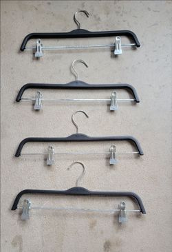 100 bottom hangers $50