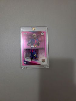 Lamine Yamal Topps Chrome Pink Refractor 123/250