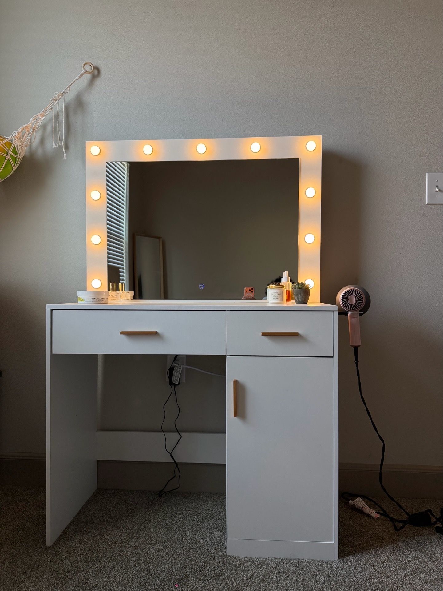 Adjustable Vanity