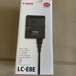Canon DSLR Charger (New)