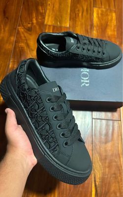 Dior shoe