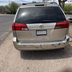 2005 Toyota Sienna