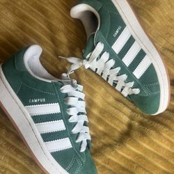 Adidas Women’s 00s Shoes