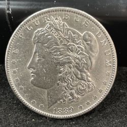 1889 Silver Uncirculated Morgan Dollar In Excellent Condition 256