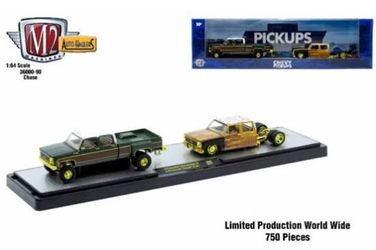 M2 Machines Chevrolet Cheyenne/Silverado CHASE