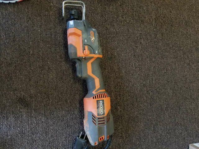 Rigid 6amp 1 Handed cool orbital saw
