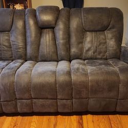 Viking Graphite 83'' Manual Reclining Sofa with USB Port