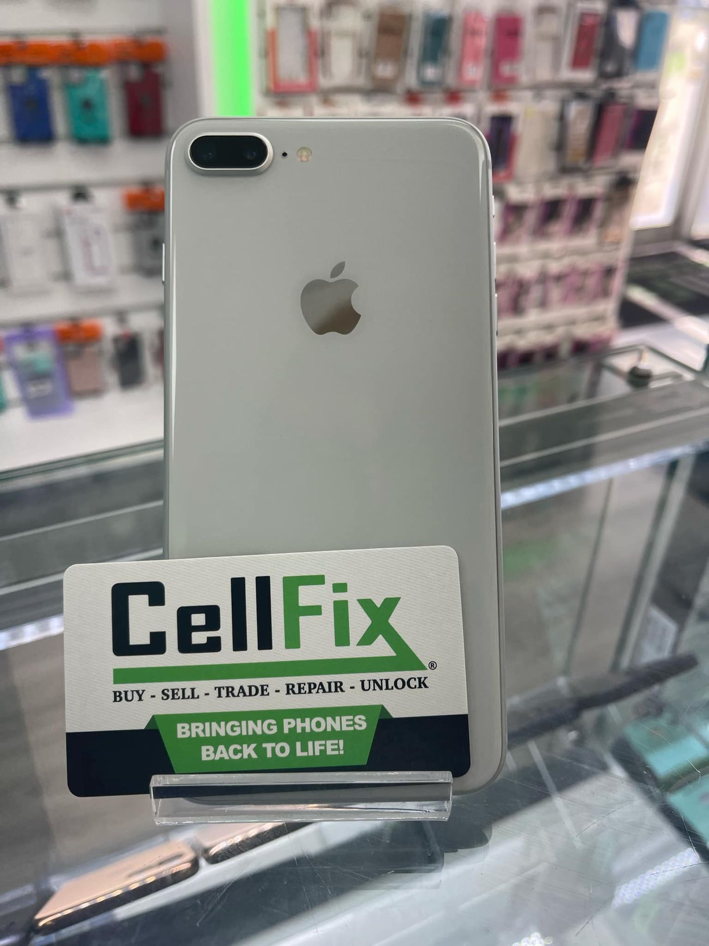iPhone 8 Plus 64GB Unlocked