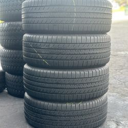 SET OF TIRE 205 50 17 YOKAHAMA 85% LIFE
