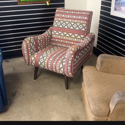 Accent chair  