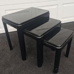 Black Lacquer Stackable Snack Tables