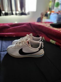 Men's Nike Cortez Size 8 $20 ( NO DELIVERY