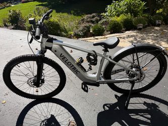2026 Velotric Summit 2 Hybrid Bike