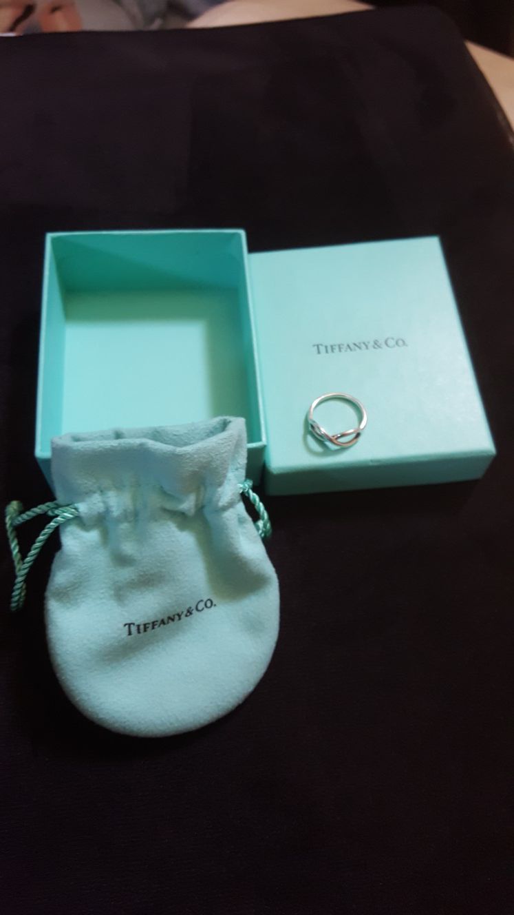 Tiffany &co infinity 925 ring