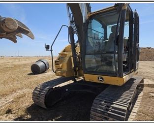 2018 John Deere excavator 135G