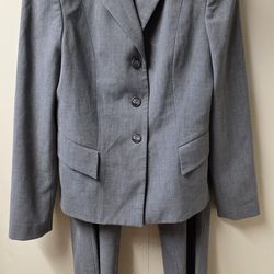 The Limited Gray Womans Suit Small/6